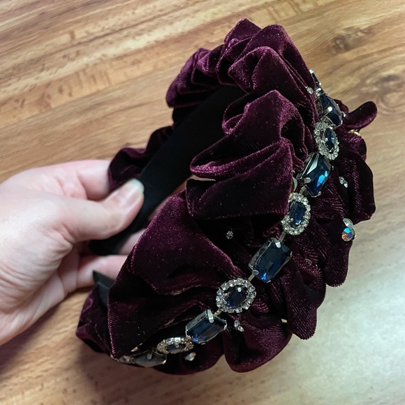 Dark Purple Ruffle Embellished Headband main image 7